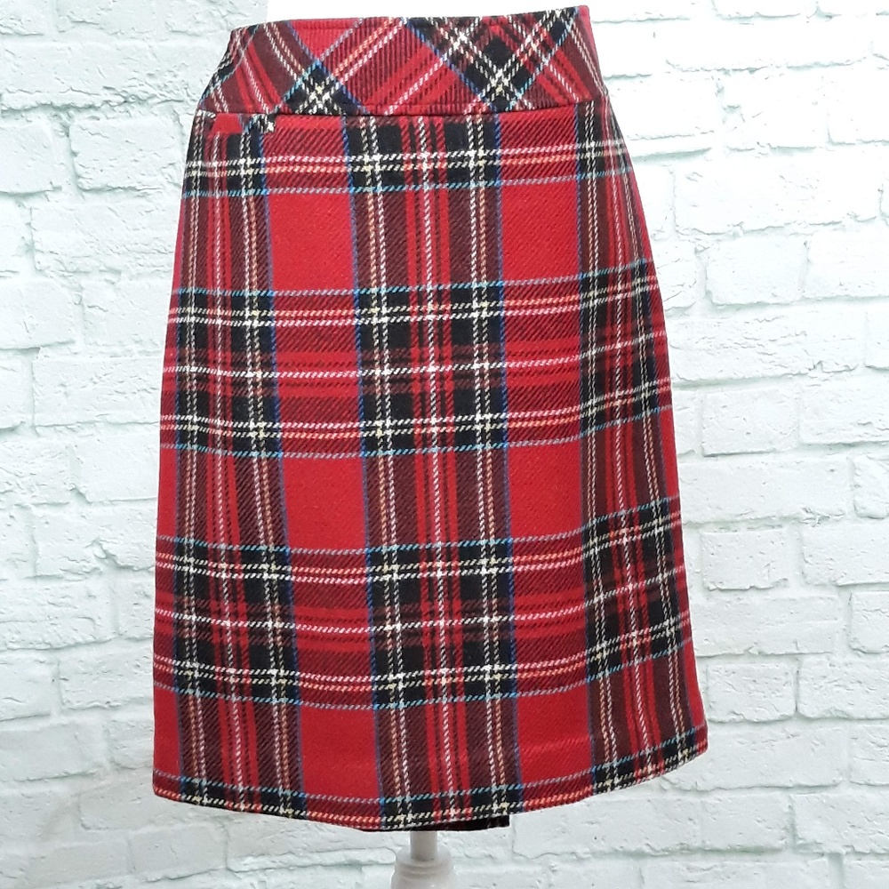 L.L. Bean red plaid skirt size 10